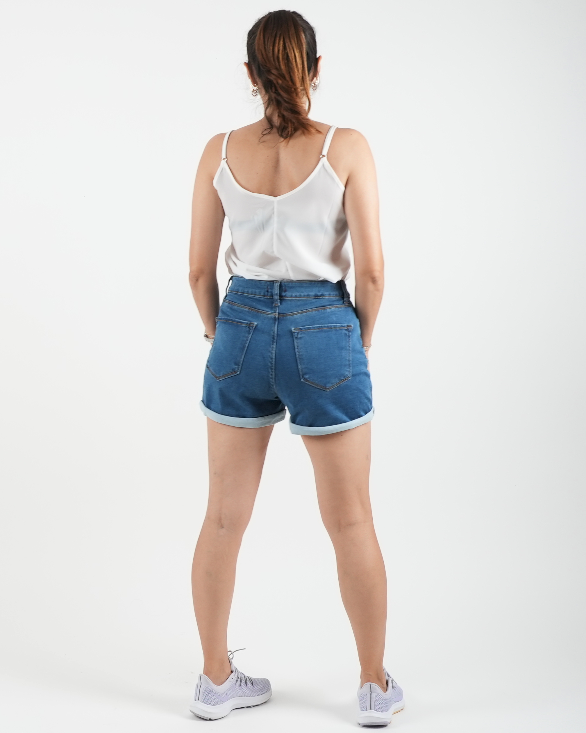 2020141100002_Bluz_İp_Askılı_Dantelli_Beyaz_3 2020141100002_Bluz_İp_Askılı_Dantelli_Beyaz_3