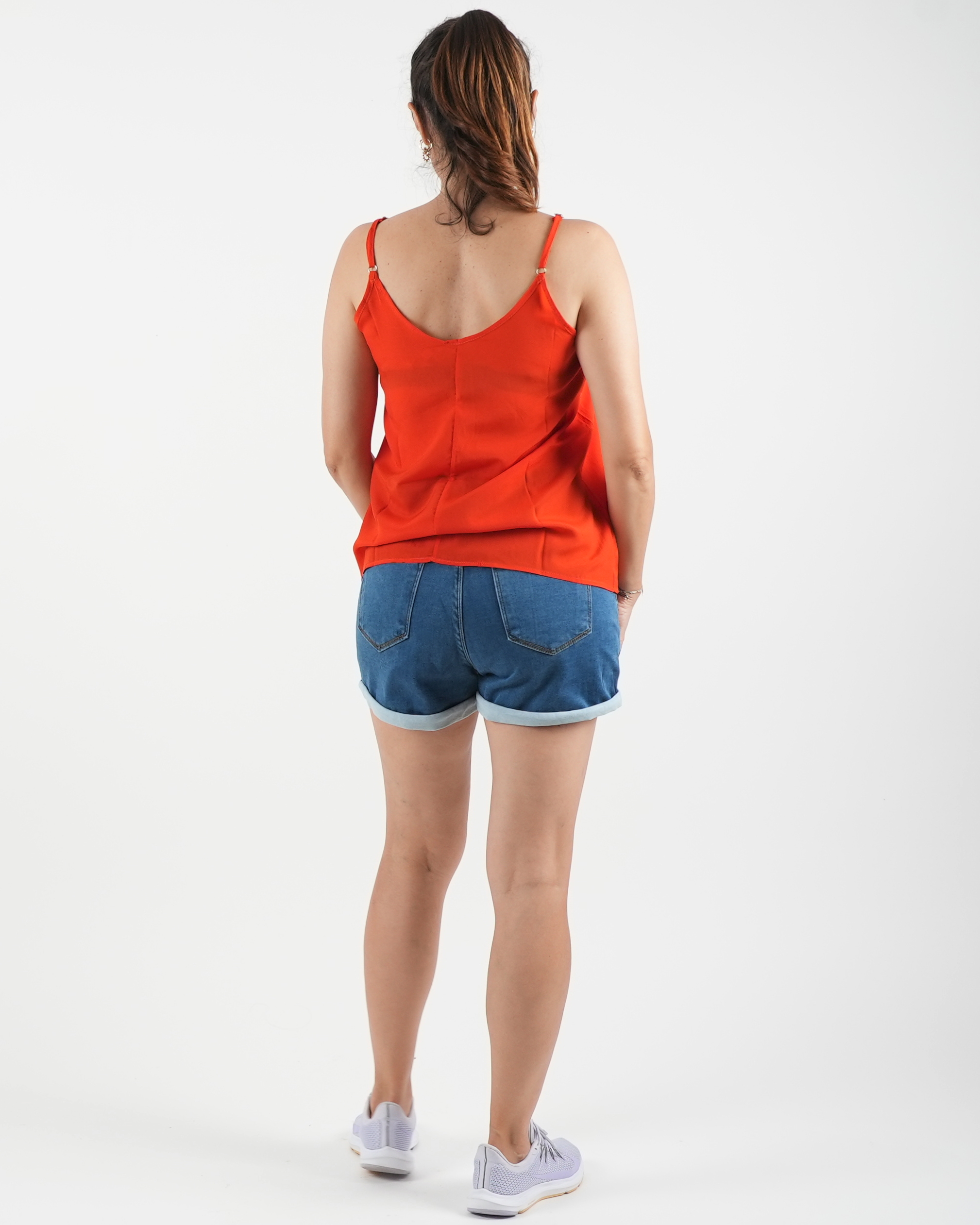 2020141100002_Bluz_İp_Askılı_Dantelli_Kırmızı_3 2020141100002_Bluz_İp_Askılı_Dantelli_Kırmızı_3